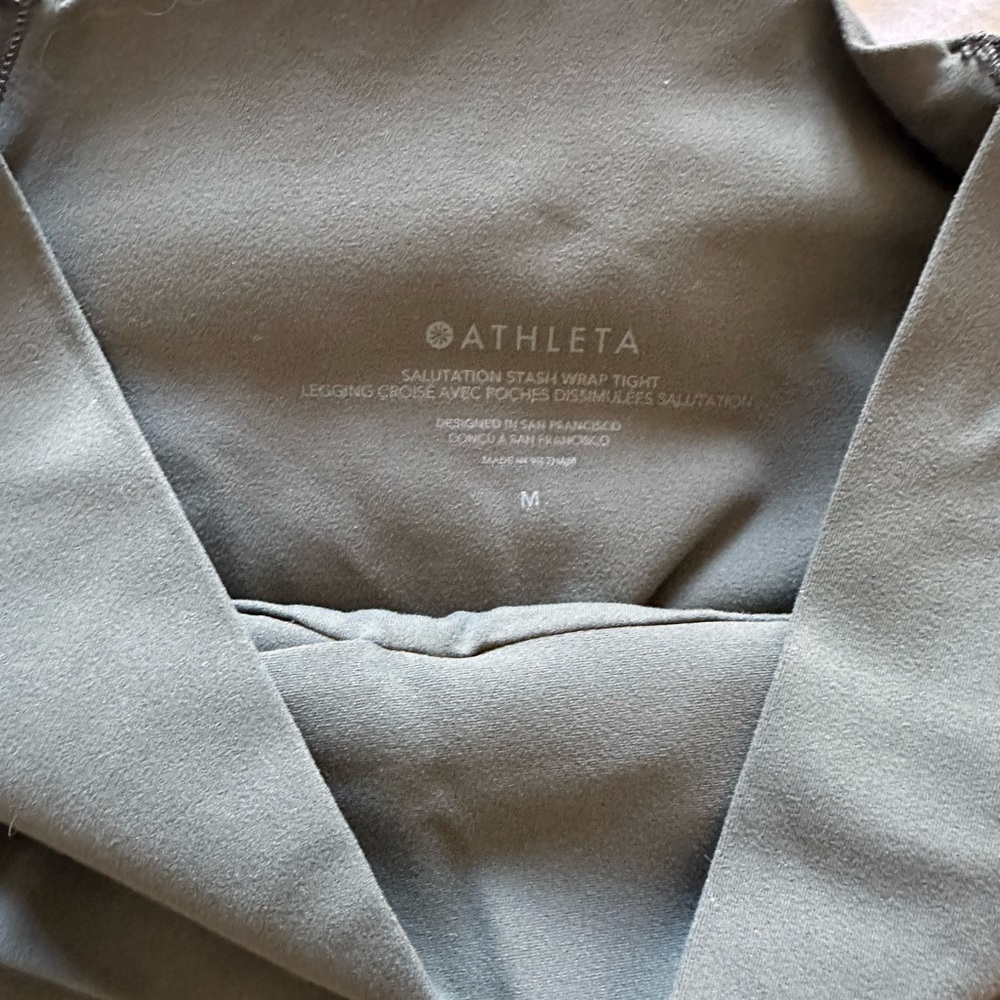 Athleta Olive Green Salutation Stash Leggings - image 4